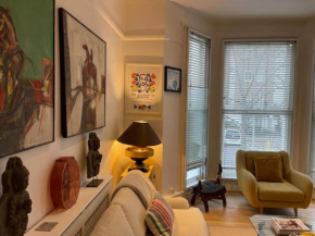 Beautiful Two Bedroom Flat in Kensington